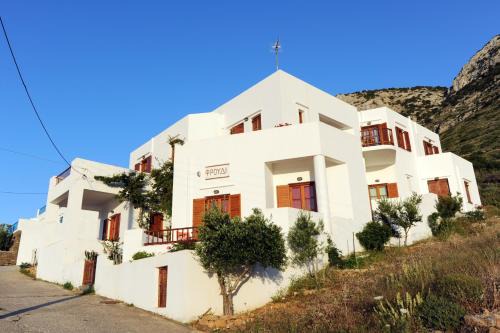 FROUDI cycladic stay in Kamares