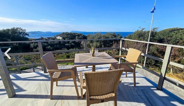 FRUIT Eco Villa in Termenades