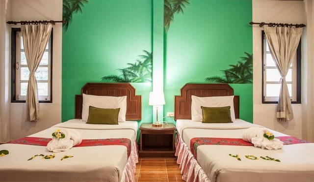 Garden Twin Bedroom (Superior bungalow)