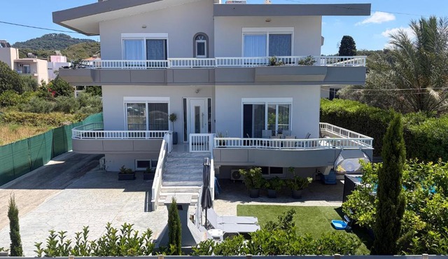 GianAngelo Holiday Villa in Kremasti