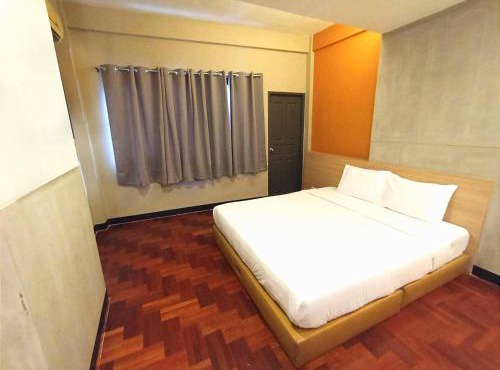 GO INN Silom BTS Surasak สถานีสุรศักดิ์
