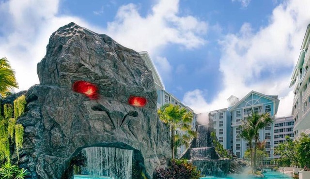 Grand Florida Beach Resort