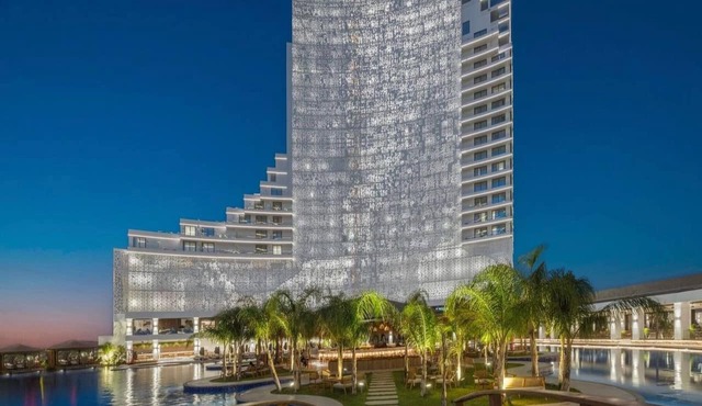 Grand Sapphire Resort Casino and Residents in Yeni İskele