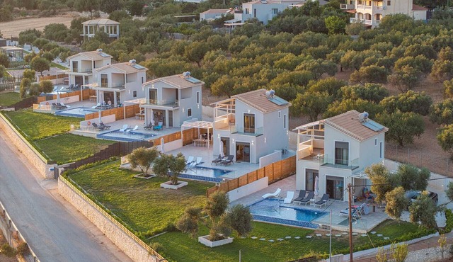 GRAND VILLA, Villa With Private Pool in Kefalonia
