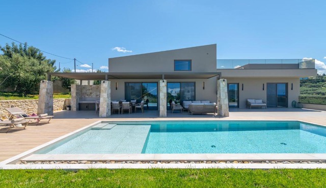 Greco Villas Agia Marina