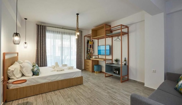 GreyStone Suites in Nea Propontida