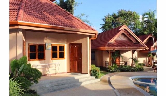 Happy Elephant Resort - Premium Deluxe rooms Without Kitchen 2