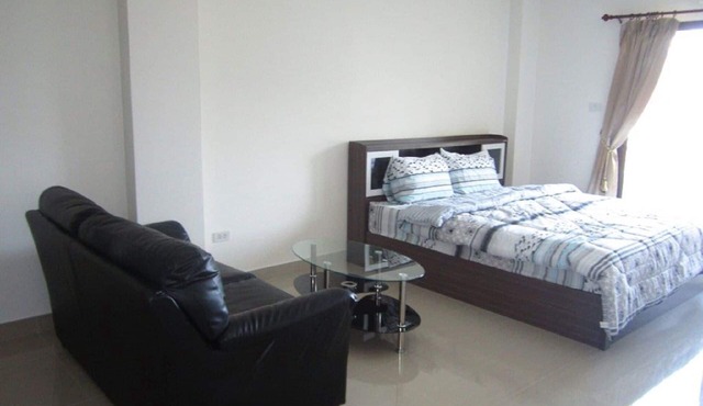 Holiday Apartment BEST central location in pattaya 3