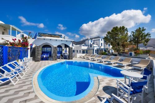 Honeymoon Beach Studios in Santorini