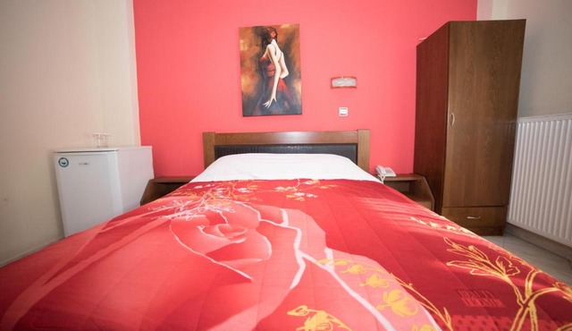 Hotel Galaxias in Almopia