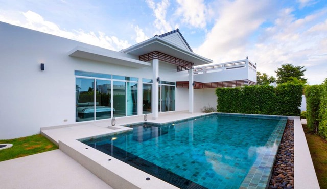 Hua Hin HideAway. P39