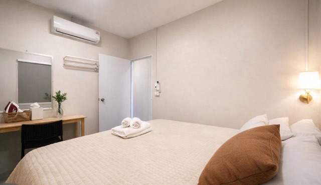 Hug Ubon Rooms – 1 Bedroom, Separate Living Room, Pet-Friendly Stay