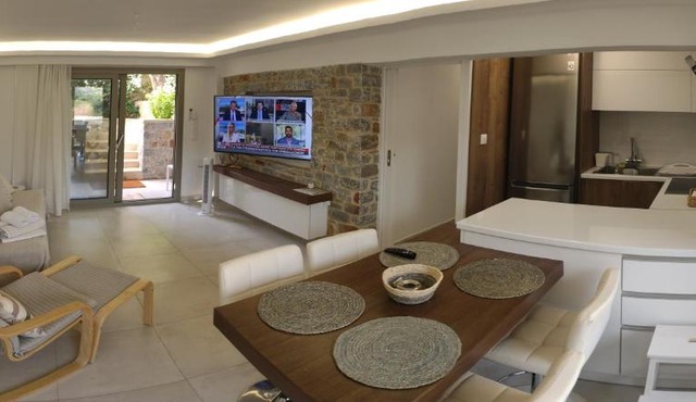 Irida Holiday Apartments in Stoupa