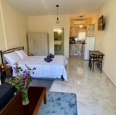 Ivory Escape Apartment - ATH Airport in Spata