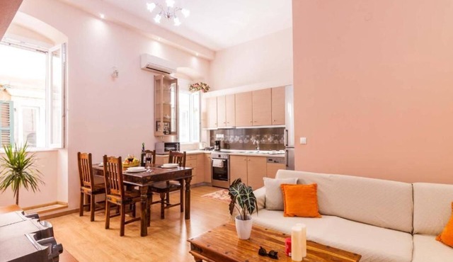 Kantouni Bizi Myranthis Apartment in Kerkira