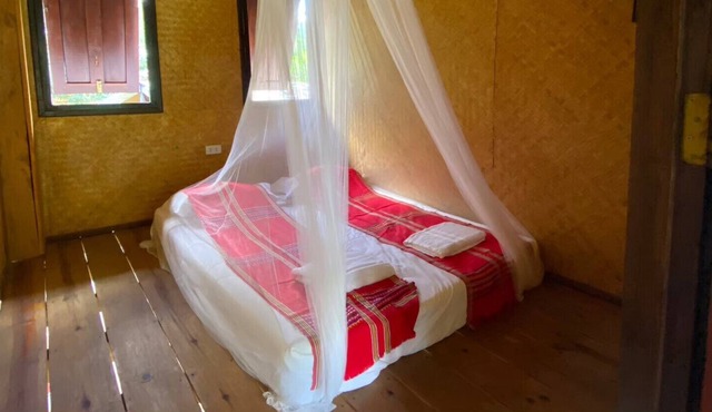 Karen Hill Tribe Lodge