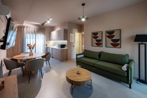 Kastro Hill Villas - Apartments close to Lefkada in Plagiá