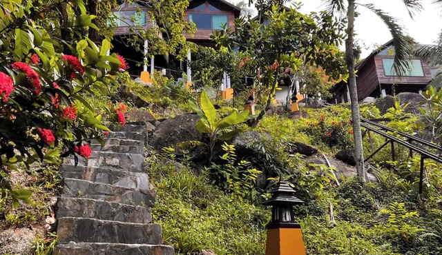 Kawarin Secret Hut Hotel and Resort