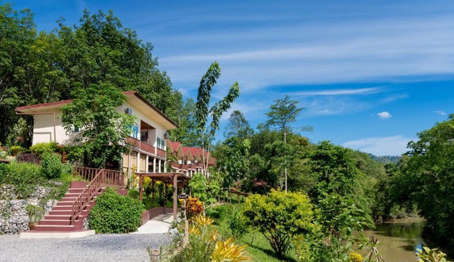 Khao Sok River Home Resort