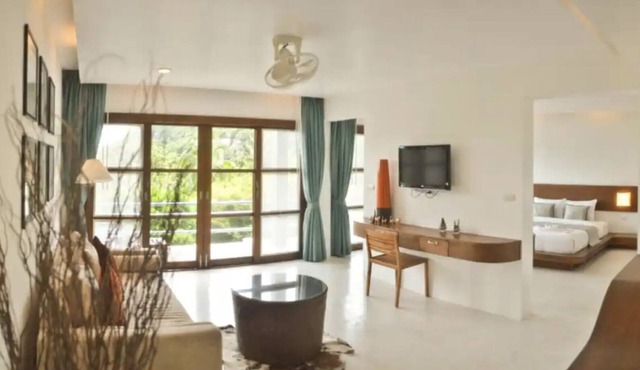 Koh Tao Family Room A/C with ABF