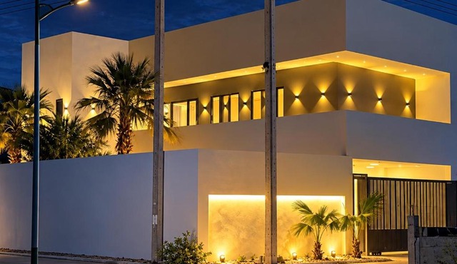 LaViena pool villa in Vientiane