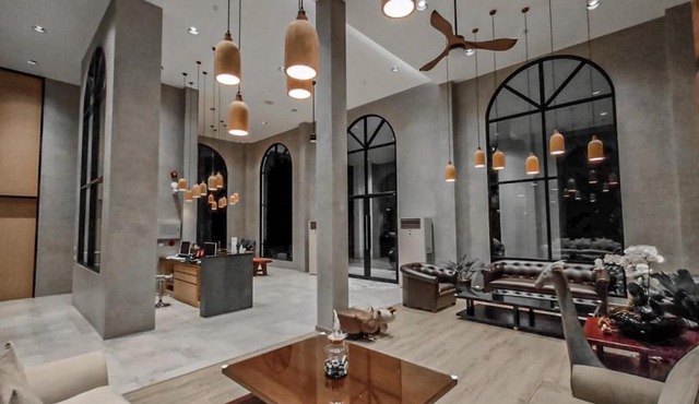 Le Lert Hotel Ratchaburi