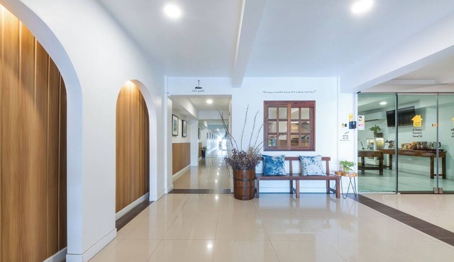 Lee's Mark Residence in Samut Prakan