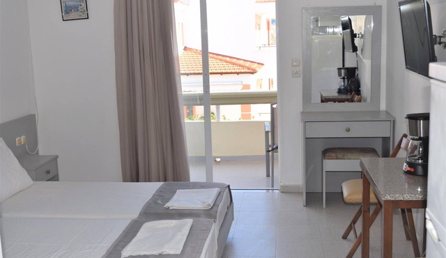 Lefteris Insta-worthy Studio with Garden View in Ialisos