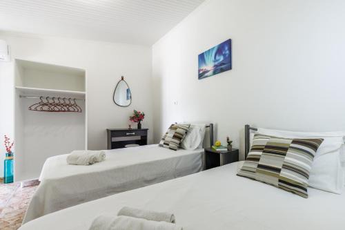 Lemon Trees Rooms & Studio in Skopelos Town