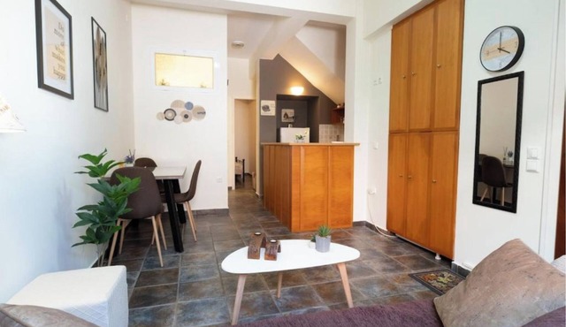 Levanda Syros with Free Parking