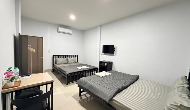 LikeHome Room SamutSakhon in Ban Khlong Su