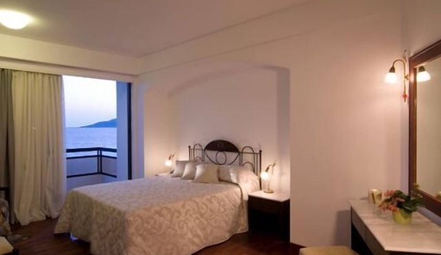 Limira Mare Hotel in Monemvasia