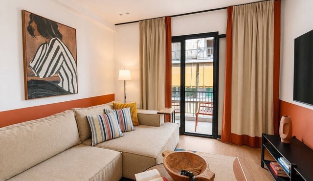 LIV - Upscale Athenian Apartment 3C