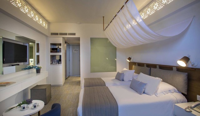 Lordos Beach Hotel & Spa in Pyla