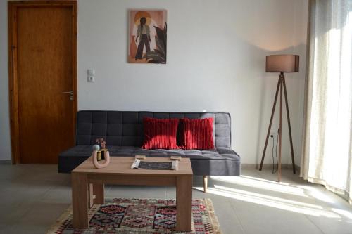 Loupino Couples Romance in Stoupa