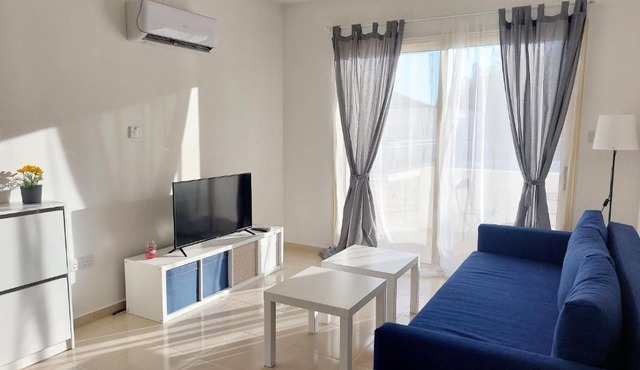 Lovely apartment in quite complex with pool, 108 in Paphos