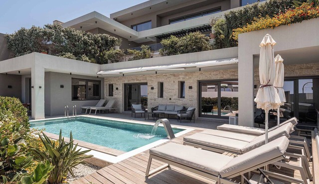 Lusol Seafront Villa I-Free* Heated pool, 100m Sea