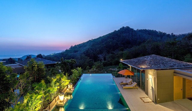 Luxury 7 Bedroom Villa In Layan