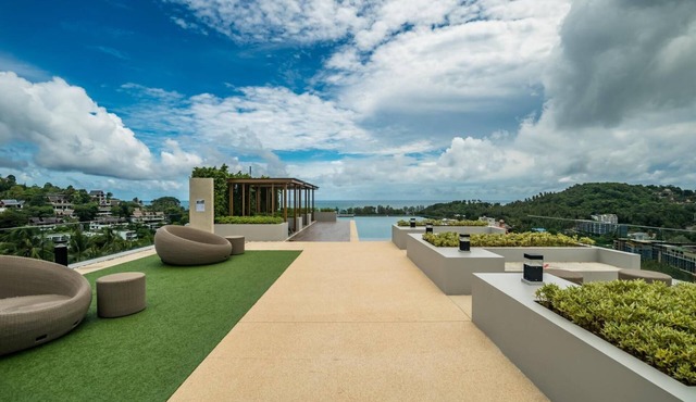 Luxury sea view apartment at Panora C301