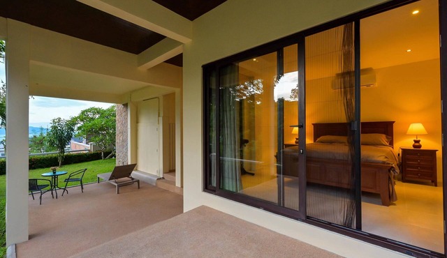 Luxury sea view Thai-style pool villa