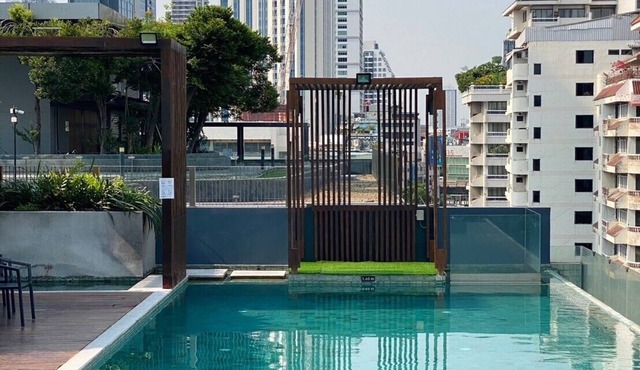 Luxury 3 beds, 2BR near BTS Asok, Terminal 21