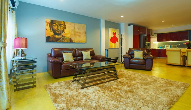 Luxury Two Bedroom Town House In The Heart Of The Old City