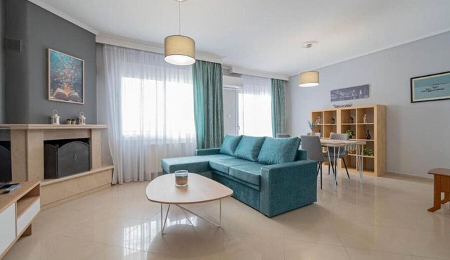 M&P Apartment by RentalsPro - Nea Moudania Halkidiki in Nea Moudania