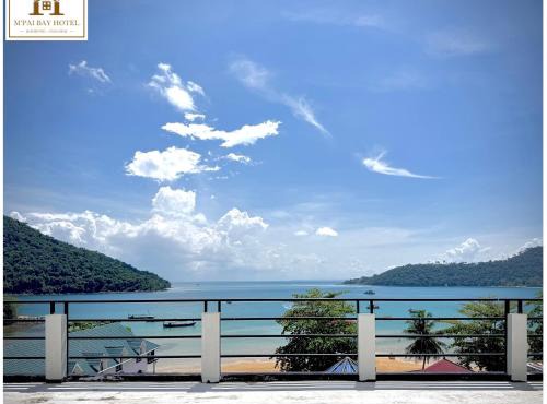 M'pai Bay Hotel