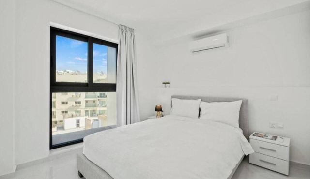 Maestro City Apartments