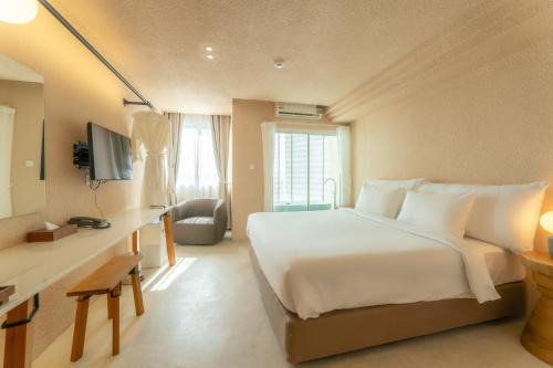 Mai Hotel Chiang Mai ใหม่โฮเทล เชียงใหม่