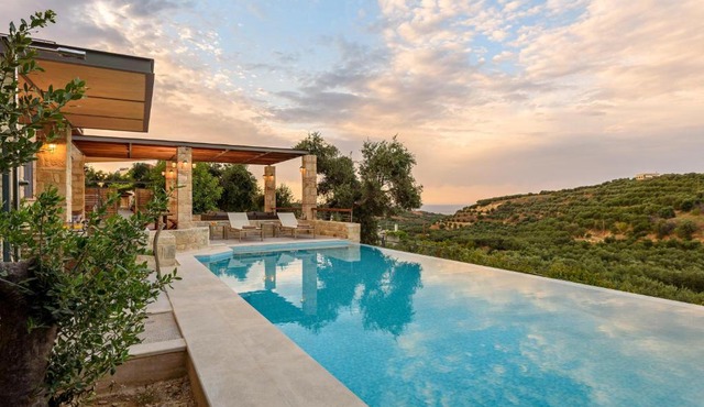 Margarita's Villas in Agia