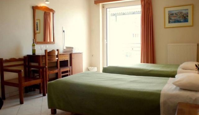 Melissa II Hotel in Elefsina