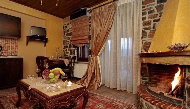 Menalia Villas & Suites in Tripoli