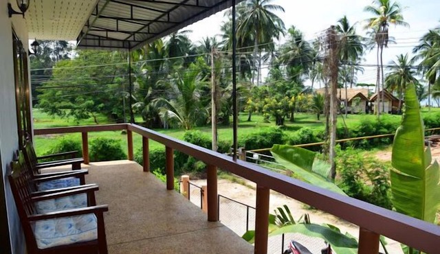 MI 2 rooms near the sea
